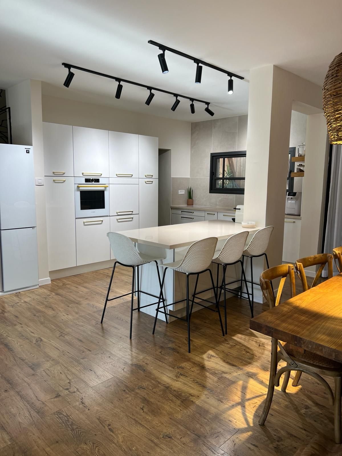 WhatsApp Image 2024-02-05 at 11.48.22